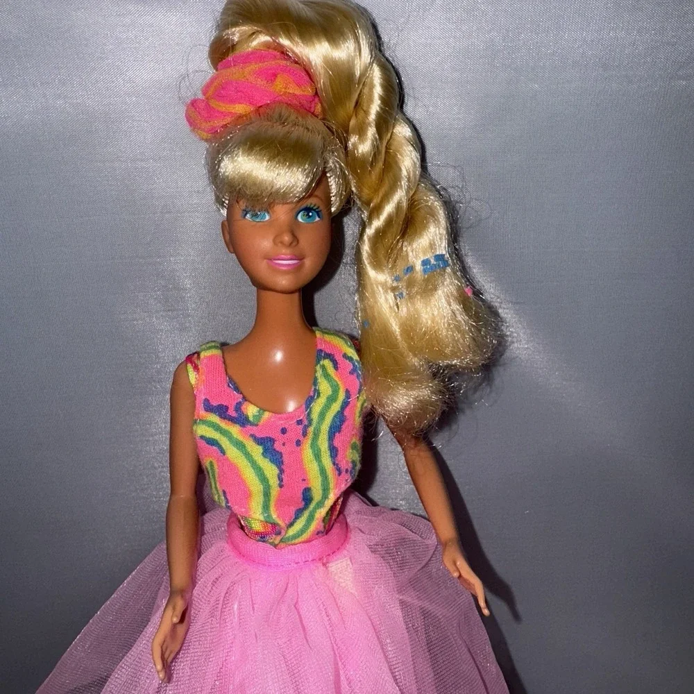 Vintage 1990 Mattel Barbie Hawaiian Fun‎ Jazzie Doll